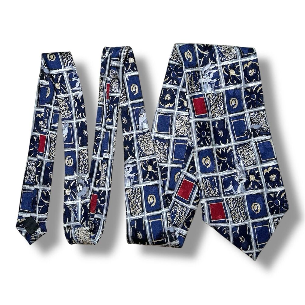 Silk Loony Toons Neck Tie Mens Tie Bugs Bunny Wiley Coyote Daffy Marvin Cartoons